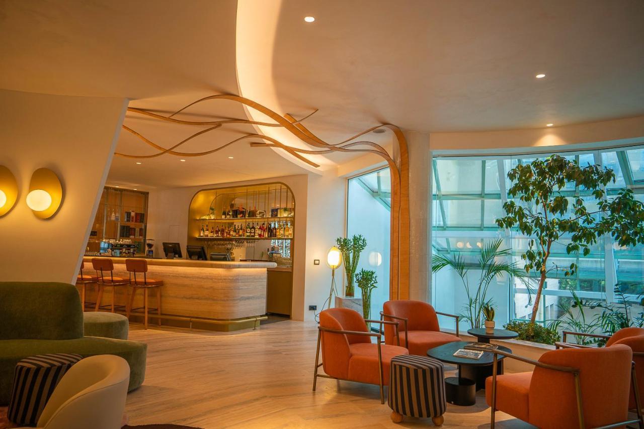 فندق ميزون صوفيا المظهر الخارجي الصورة The bar at the hotel